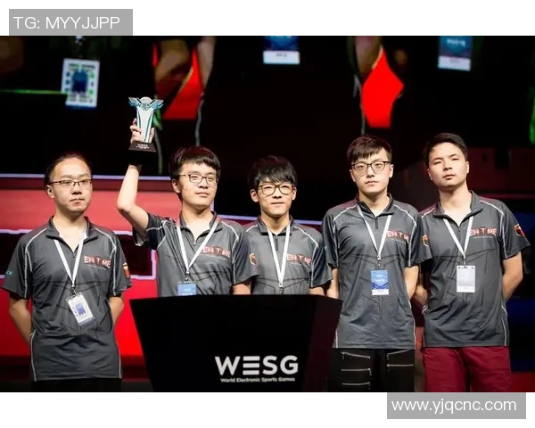 DOTA2热议：WE战队近期状态引发玩家广泛讨论与争议